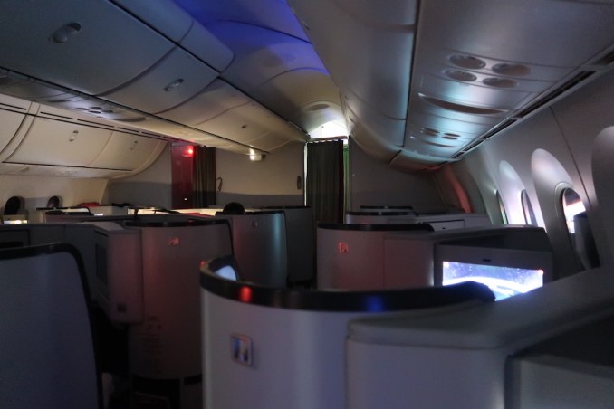 AVIANCA B787 BUSINESS CLASS CABIN (MOOD LIGHTING)