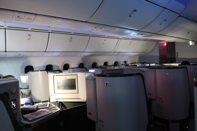 AVIANCA B787 BUSINESS CLASS CABIN (MOOD LIGHTING)