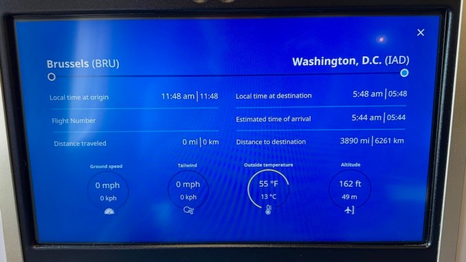 UNITED BOEING 777 POLARIS BUSINESS CLASS